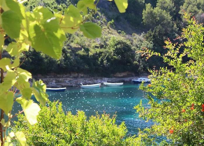 Stiniva Apartament